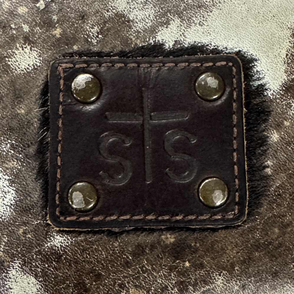 STS Ranchwear Brown and White Cowhide Wallet - Picture 2 of 6